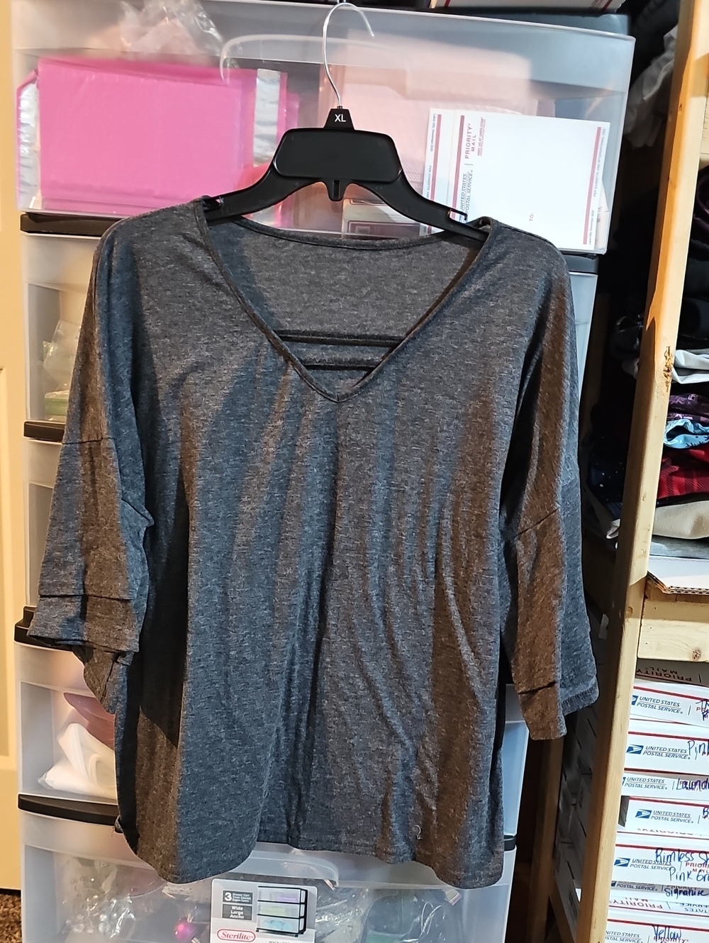 Women's Charcoal V-Neck Relaxed Top Xxl